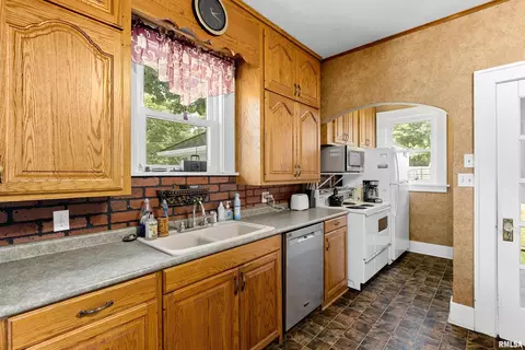 Kitchen - 409 W Burton Ave, Eureka, IL 61530 photo 1 of 2