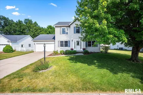 8600 N Parkgrove Ct, Edwards, IL 61528