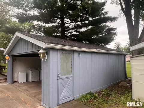 130 Stonegate Dr, Canton, IL 61520 photo 19