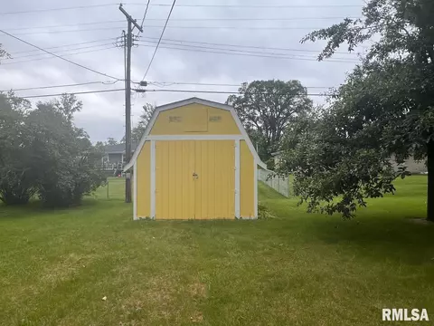 130 Stonegate Dr, Canton, IL 61520 photo 20