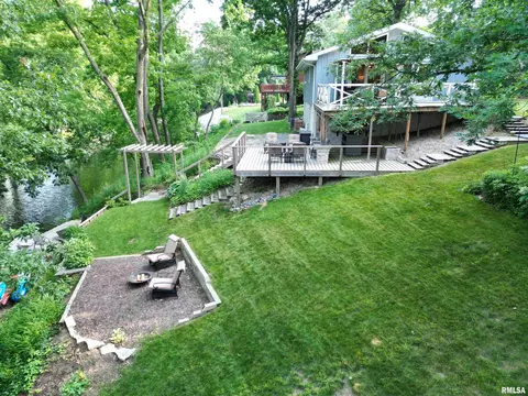 Exterior - 4423 S Blackburn Cv, Mapleton, IL 61547 photo 8 of 30