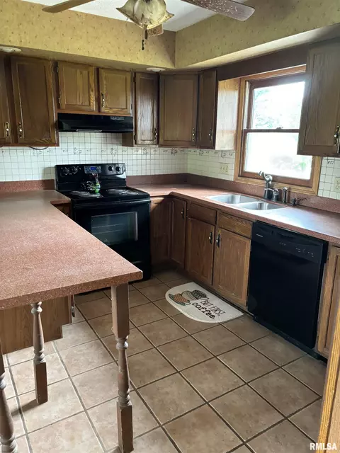 1594 Feazel Rd, Lacon, IL 61540 photo 29