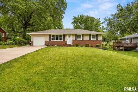2907 W Alan Ct, Peoria, IL 61615