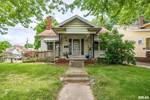 2816 N Sheridan Rd, Peoria, IL 61604