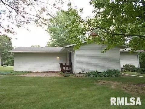 1424 Debbie Ln, Macomb, IL 61455 photo 25