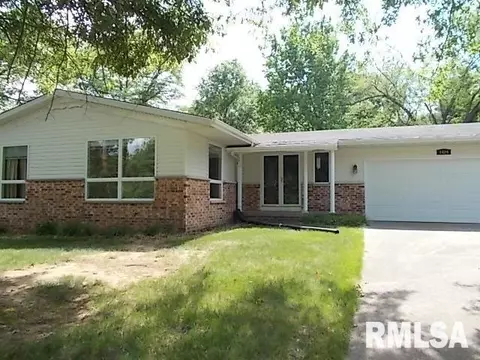 1424 Debbie Ln, Macomb, IL 61455 photo 26