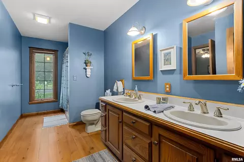 Bath - 504 N 3rd St, Roanoke, IL 61561 photo 1 of 2
