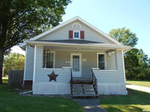 816 S Garfield St, Macomb, IL 61455
