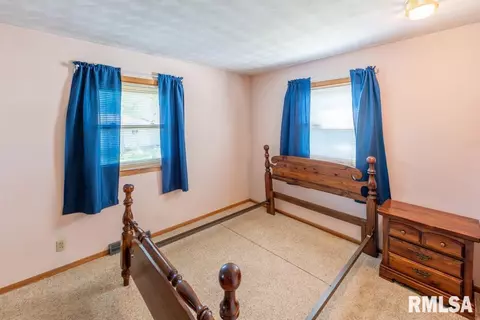 6312 E Glendale Ave, Chillicothe, IL 61523 photo 14