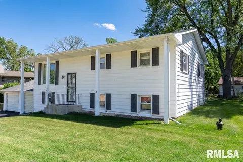 6312 E Glendale Ave, Chillicothe, IL 61523 photo 2