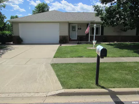 109 Comfort Way, Washington, IL 61571