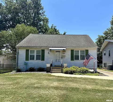 2208 W Clarke Ave, West Peoria, IL 61604