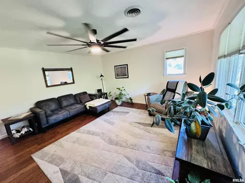 287 Jana Rd, Macomb, IL 61455 photo 9