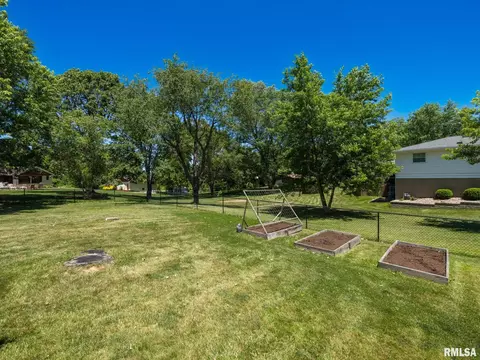 4415 W Simpson Dr, Dunlap, IL 61525 photo 7