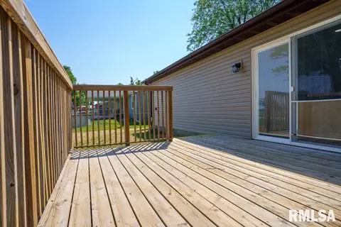 610 E 3rd St, Glasford, IL 61533 photo 28