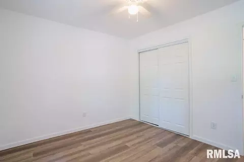 610 E 3rd St, Glasford, IL 61533 photo 18