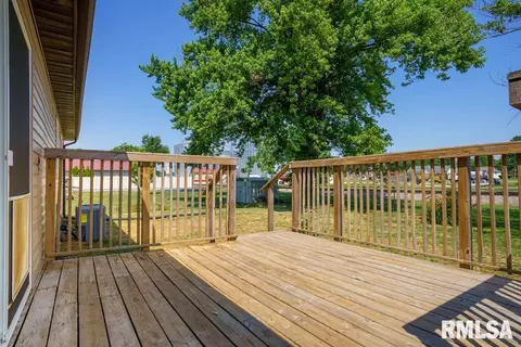 610 E 3rd St, Glasford, IL 61533 photo 30