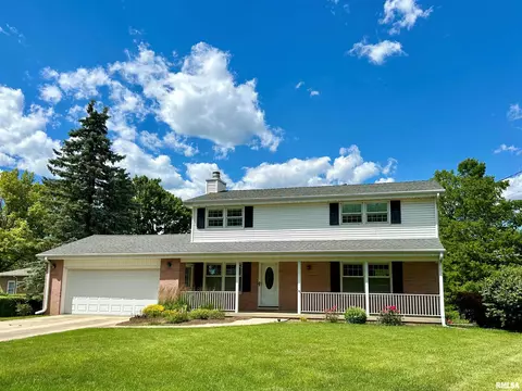 120 Ossami Lake Ct, Morton, IL 61550