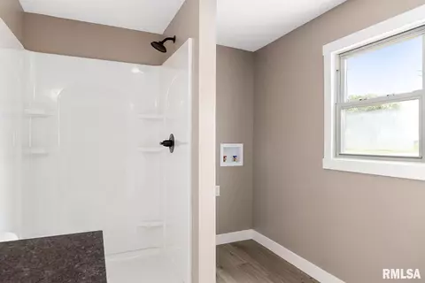 619 E Locust St, Metamora, IL 61548 photo 7