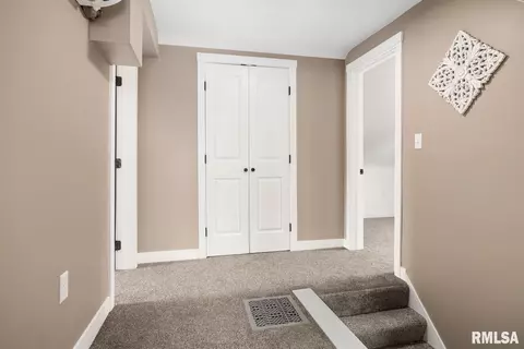 619 E Locust St, Metamora, IL 61548 photo 22