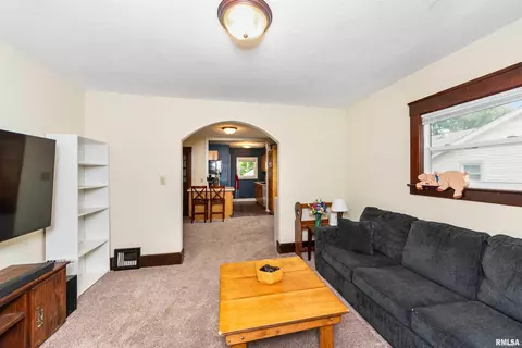 806 Kingsley St, Normal, IL 61761 photo 10
