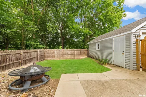 806 Kingsley St, Normal, IL 61761 photo 34