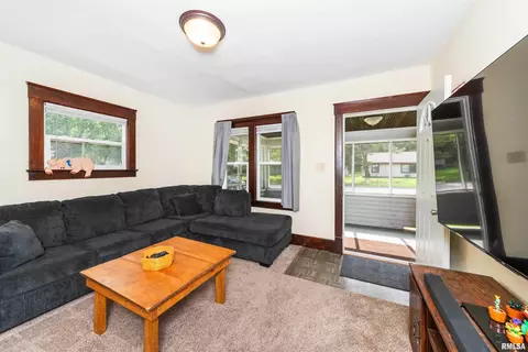806 Kingsley St, Normal, IL 61761 photo 8