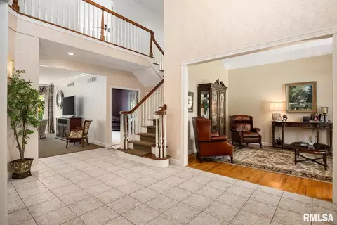 12821 N Georgetowne Rd, Dunlap, IL 61525 photo 7