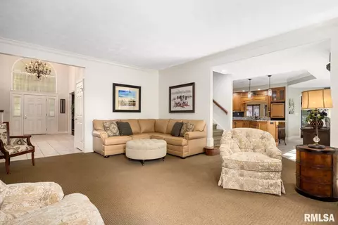 12821 N Georgetowne Rd, Dunlap, IL 61525 photo 11