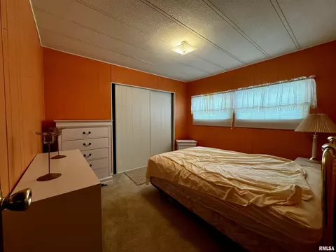 118 James Dr, Macomb, IL 61455 photo 11
