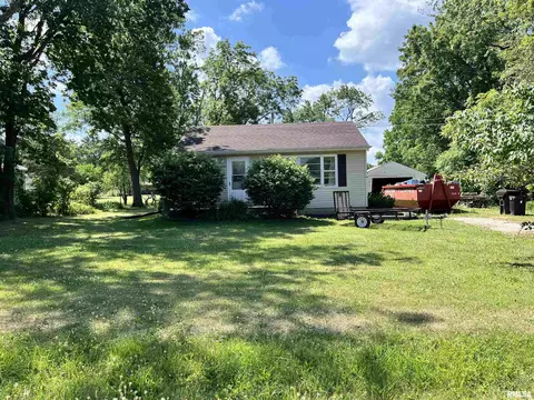 3526 W Sylvan Ln, Peoria, IL 61615