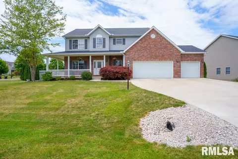 301 Westminster Rd, Germantown Hills, IL 61548