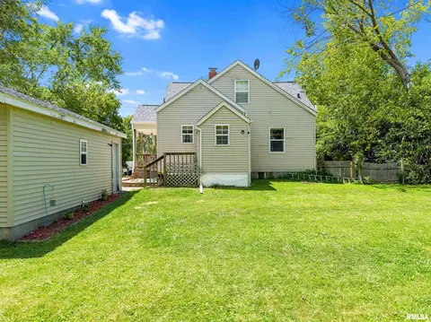 210 Albert St, Washington, IL 61571 photo 27