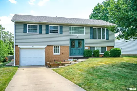 12 Rutledge Ave, Bartonville, IL 61607