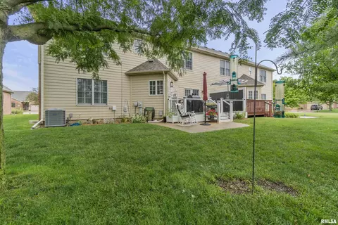 331 Garnet Dr, Morton, IL 61550 photo 6