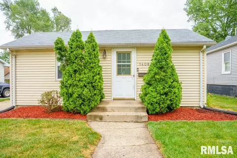 1408 S 11th St, Pekin, IL 61554