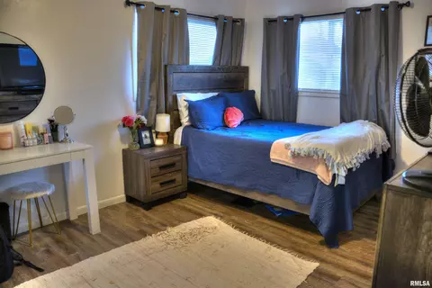 Bedroom - 2060 W Adams Rd, Macomb, IL 61455 photo 1 of 3