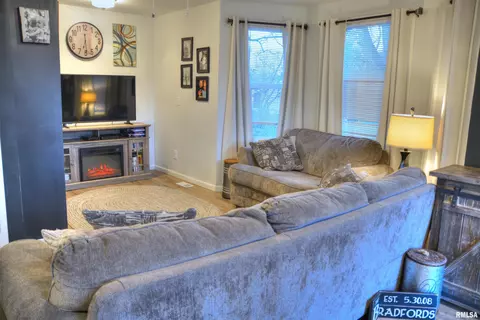 Living - 2060 W Adams Rd, Macomb, IL 61455 photo 1 of 1