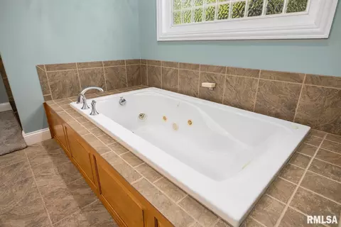 2202 W Pinnacle Dr, Dunlap, IL 61525 photo 28
