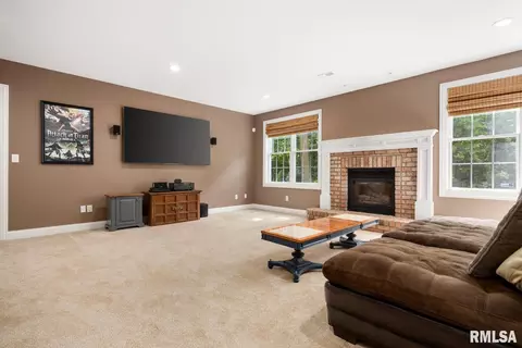 2202 W Pinnacle Dr, Dunlap, IL 61525 photo 41
