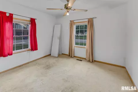 Bedroom - 302 S Main St, Lacon, IL 61540 photo 3 of 4