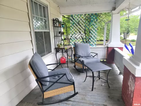 608 Elm St, Canton, IL 61520 photo 6