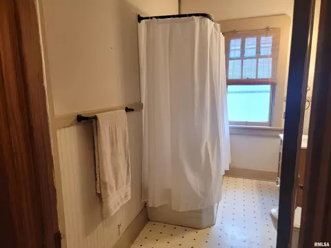 608 Elm St, Canton, IL 61520 photo 21