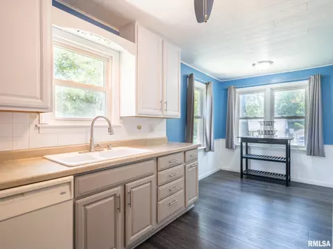 207 Monroe St, Washington, IL 61571 photo 37