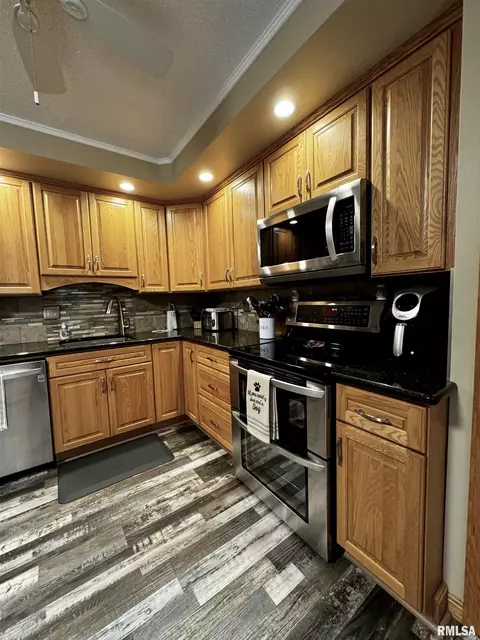 9 Briarbrook Rd, Macomb, IL 61455 photo 11