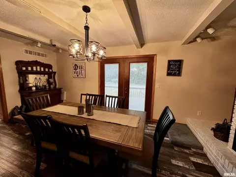 9 Briarbrook Rd, Macomb, IL 61455 photo 6