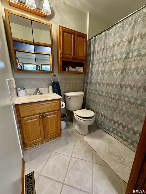 9 Briarbrook Rd, Macomb, IL 61455 photo 21