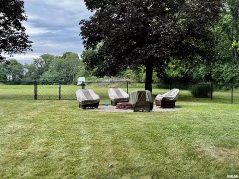 9 Briarbrook Rd, Macomb, IL 61455 photo 31