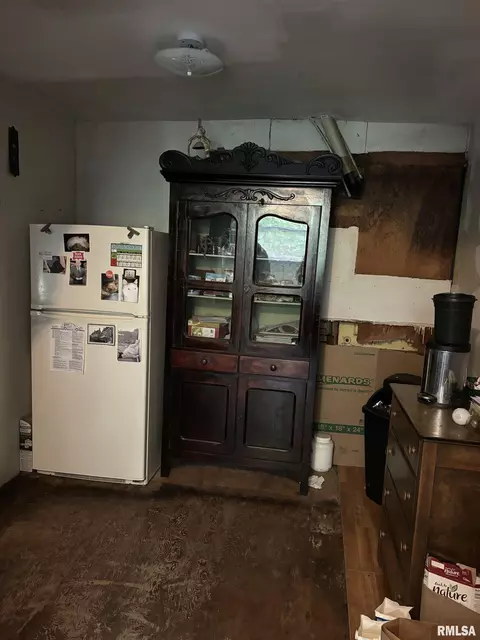 504 4th St, Dunlap, IL 61525 photo 11