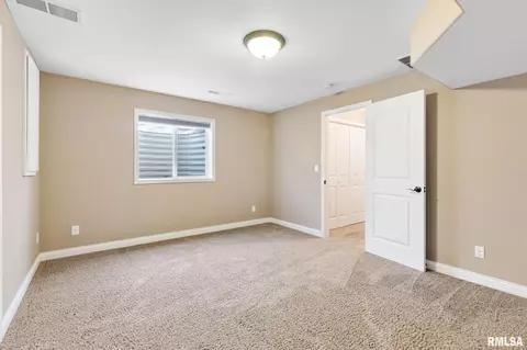 Bedroom - 1240 E Monroe St, Morton, IL 61550 photo 11 of 11